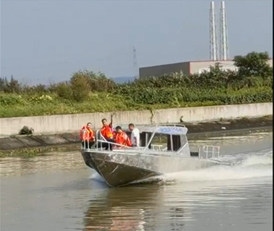 新能源旅游船